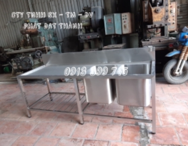 Bồn rửa chén công nghiệp - Inox Phát Đạt Thanh - Công Ty TNHH Sản Xuất Thương Mại Dịch Vụ Phát Đạt Thanh
